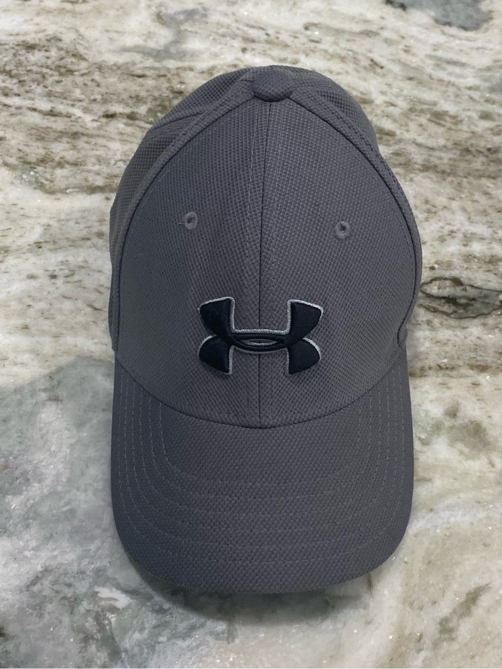 Boys Under Armour Gray Hat with Black Logo - Performance Baseball Cap